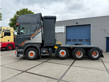 SCANIA R 580 Sattelzugmaschine