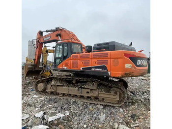 DOOSAN DX520 Kettenbagger