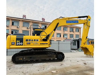 KOMATSU PC200-6 Kettenbagger