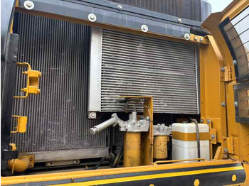 Bagger Hot Sale CAT 336 with Strong Power Engine Short Years Excellent Working Condition Crawler 36 Ton Used Tractor CAT 336 in Shock: das Bild 5 Bagger Hot Sale CAT 336 with Strong Power Engine Short Years Excellent Working Condition Crawler 36 Ton Used Tractor CAT 336 in Shock: das Bild 5