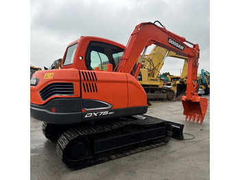 DOOSAN DX225 Kettenbagger