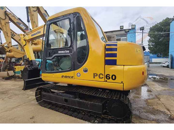 Used komatsu Pc60-7 Crawler Excavator 6 Ton Excavator In Shanghai China For Sale PC 60 60-7 PC60 PC78 excavator – Finanzierungsleasing Used komatsu Pc60-7 Crawler Excavator 6 Ton Excavator In Shanghai China For Sale PC 60 60-7 PC60 PC78 excavator: das Bild 3