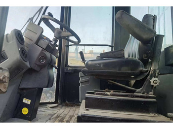 Straßenwalze used Road making machine CAT CS 683E roller: das Bild 5