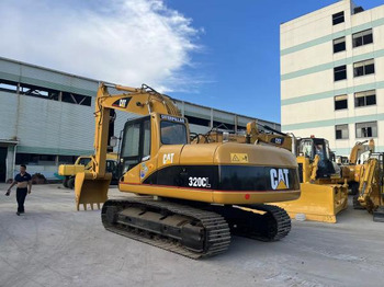 CATERPILLAR 320CL Kettenbagger