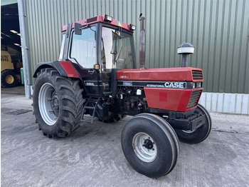 CASE IH XL Traktor