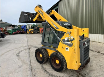 Kompaktlader Gehl R135 Skid Steer: das Bild 2