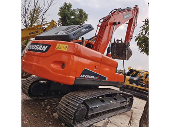 DOOSAN DX225LC-9C Kettenbagger