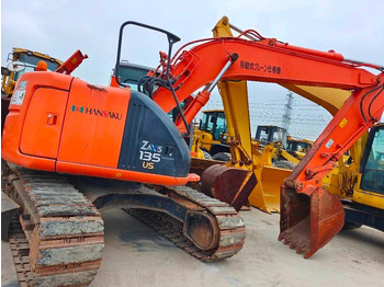 HITACHI ZX135 Kettenbagger