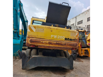 Mobilbagger Komatsu PW 150: das Bild 3
