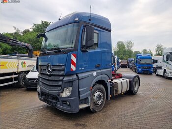 MERCEDES-BENZ Sattelzugmaschine