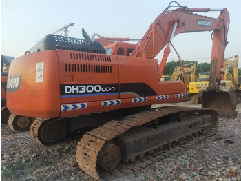 Kettenbagger Doosan DH300LC-7: das Bild 2