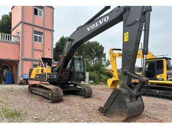 Kettenbagger Volvo EC240: das Bild 2