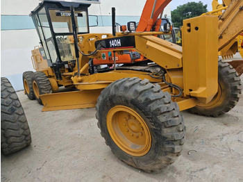 CATERPILLAR 140H Grader