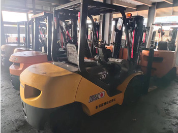 KOMATSU Dieselstapler