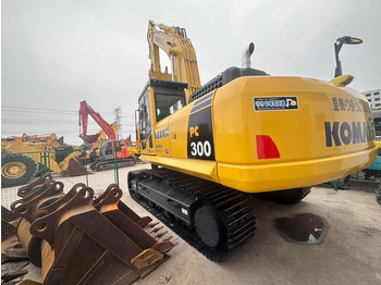 KOMATSU PC300-8 Kettenbagger