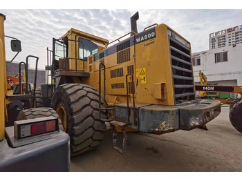 Radlader KOMATSU WA600-3: das Bild 3