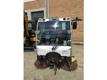 Kehrmaschine Bucher CC 2020: das Bild 2