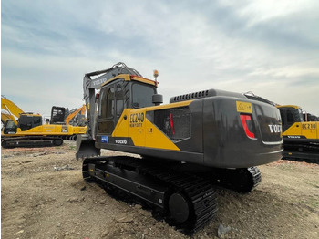 Kettenbagger Volvo EC 240: das Bild 2