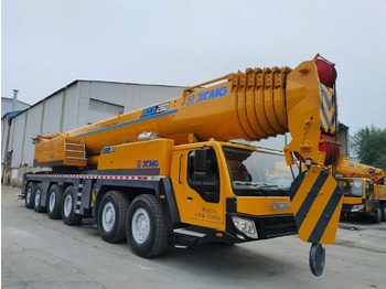 XCMG XCA260 Mobilkran