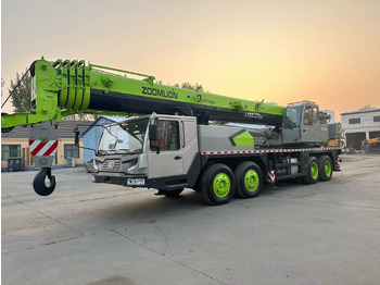 ZOOMLION ZTC700V Mobilkran