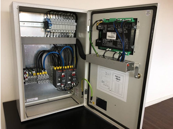 Baugeräte, Zustand - NEU ATS Panel 70A - Max 50 kVA - DPX-27502: das Bild 3