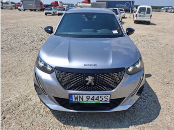 SUV/ Geländewagen PEUGEOT 2008 SUV: das Bild 2