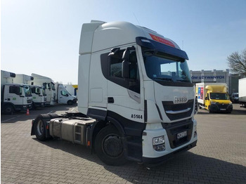 IVECO Sattelzugmaschine