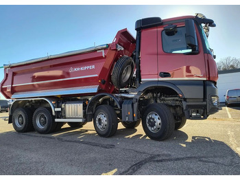Kipper, Zustand - NEU Mercedes-Benz Arocs 4142 AK 8x6: das Bild 3