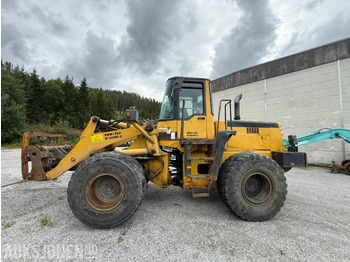 KOMATSU WA320 Radlader