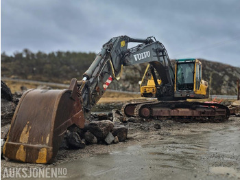 VOLVO EC290BLC Bagger