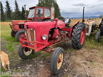 DAVID BROWN Traktor