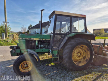 JOHN DEERE 1640 Traktor