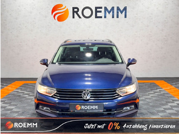 VOLKSWAGEN Kombi