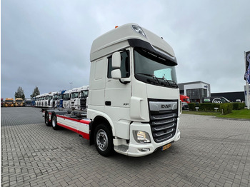 Fahrgestell LKW DAF XF 450 SSC 6x2 BDF: das Bild 3