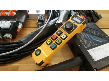 Baumaschine Monoblock hydraulic valve Galtech 3 sections 60 l/min 15 gpm 12 V + Remote radio Palfinger, Hiab, Fassi: das Bild 3