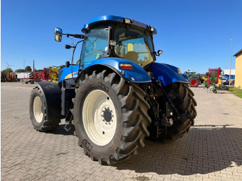 Traktor New Holland T7030 // GPS STARFIRE 6000: das Bild 2