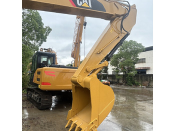 Kettenbagger CAT320D: das Bild 5