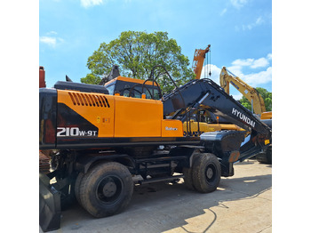 Mobilbagger Hyundai 210w-9 wheel excavator: das Bild 3