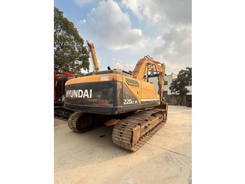 Kettenbagger Perfect working Used Hyundai 220LC-9S Crawler Excavator Used Hyundai 220LC-9S Excavator in stock: das Bild 3