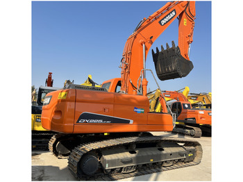 DOOSAN DX225LC-9C Kettenbagger
