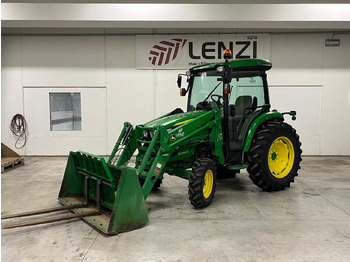 JOHN DEERE Traktor