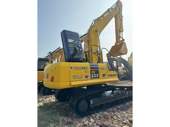Leasing für Komatsu PC 220-8  Komatsu PC 220-8: das Bild 1