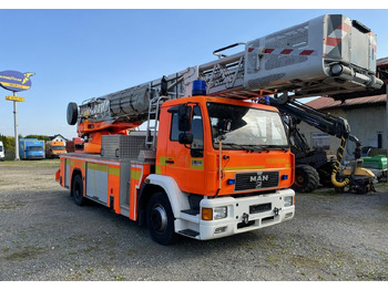 MAN 15.264 Feuerwehrfahrzeug