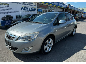 OPEL Schrägheck