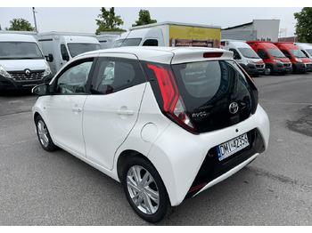 Schrägheck Toyota Aygo II Toyota Aygo 1.0 VVT-i JBL Edition bezyna+LPG Salon PL 2020: das Bild 2
