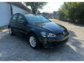 VOLKSWAGEN Schrägheck