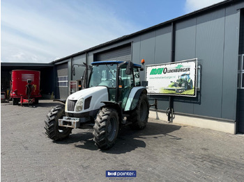 NEW HOLLAND TL Traktor