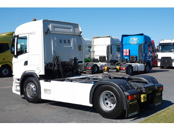 Sattelzugmaschine Scania R 450 / RETARDER / NISKA KABINA / HYDRAULIKA /: das Bild 4 Sattelzugmaschine Scania R 450 / RETARDER / NISKA KABINA / HYDRAULIKA /: das Bild 4