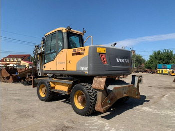 Mobilbagger Volvo EW 140 C: das Bild 3