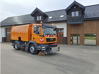 MAN TGM 18.250 Kehrmaschine